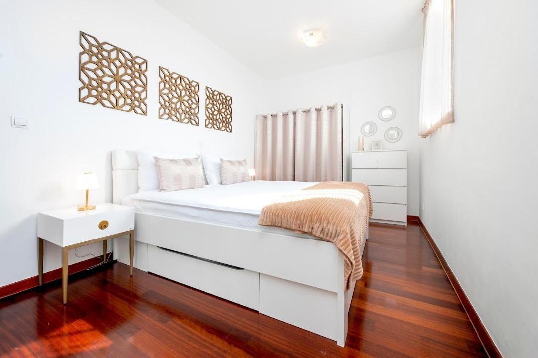 Anerol Apartment *
